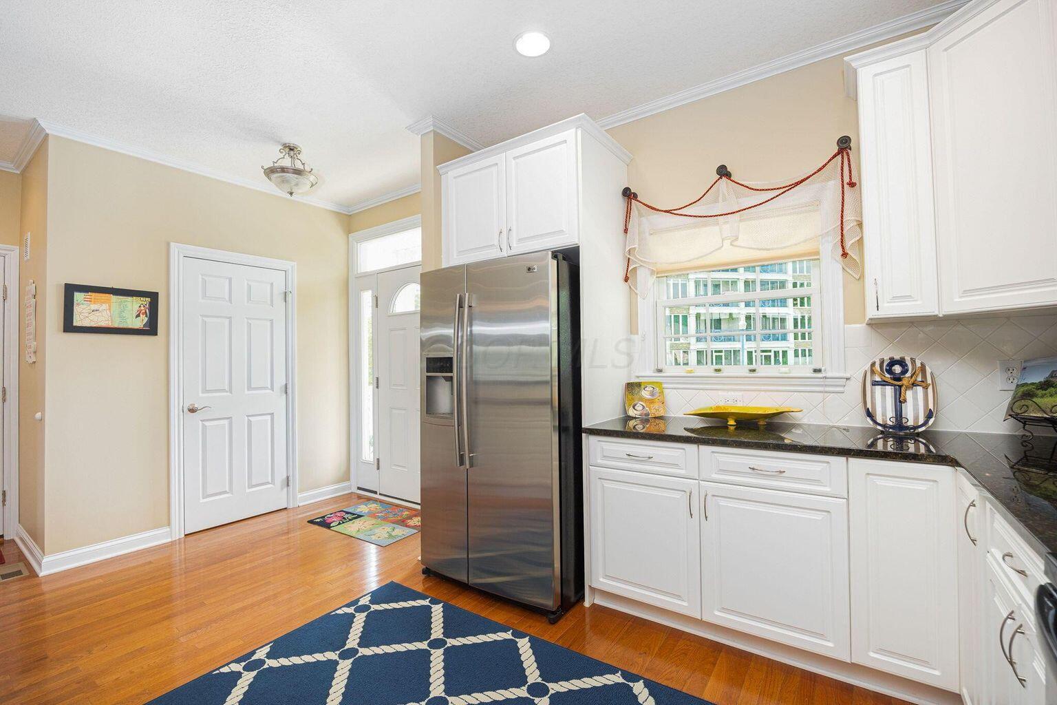 4455 Hunts Landing Road, Unit 9 Hebron, OH 43025 - Photo 11 of 104 Kitchen