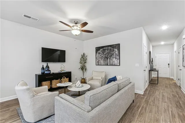 $2,091 | 211 Cypress Court, Unit SAFFRON, Villa Rica, GA 30180