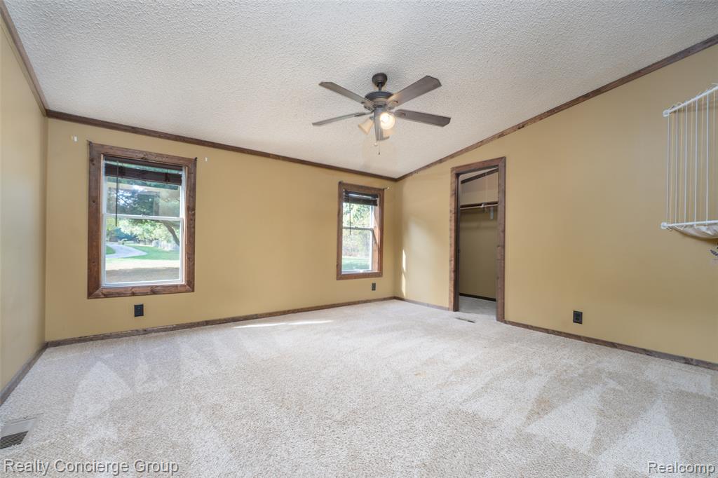 16013 Bird Road Linden, MI 48451 - Photo 19 of 42