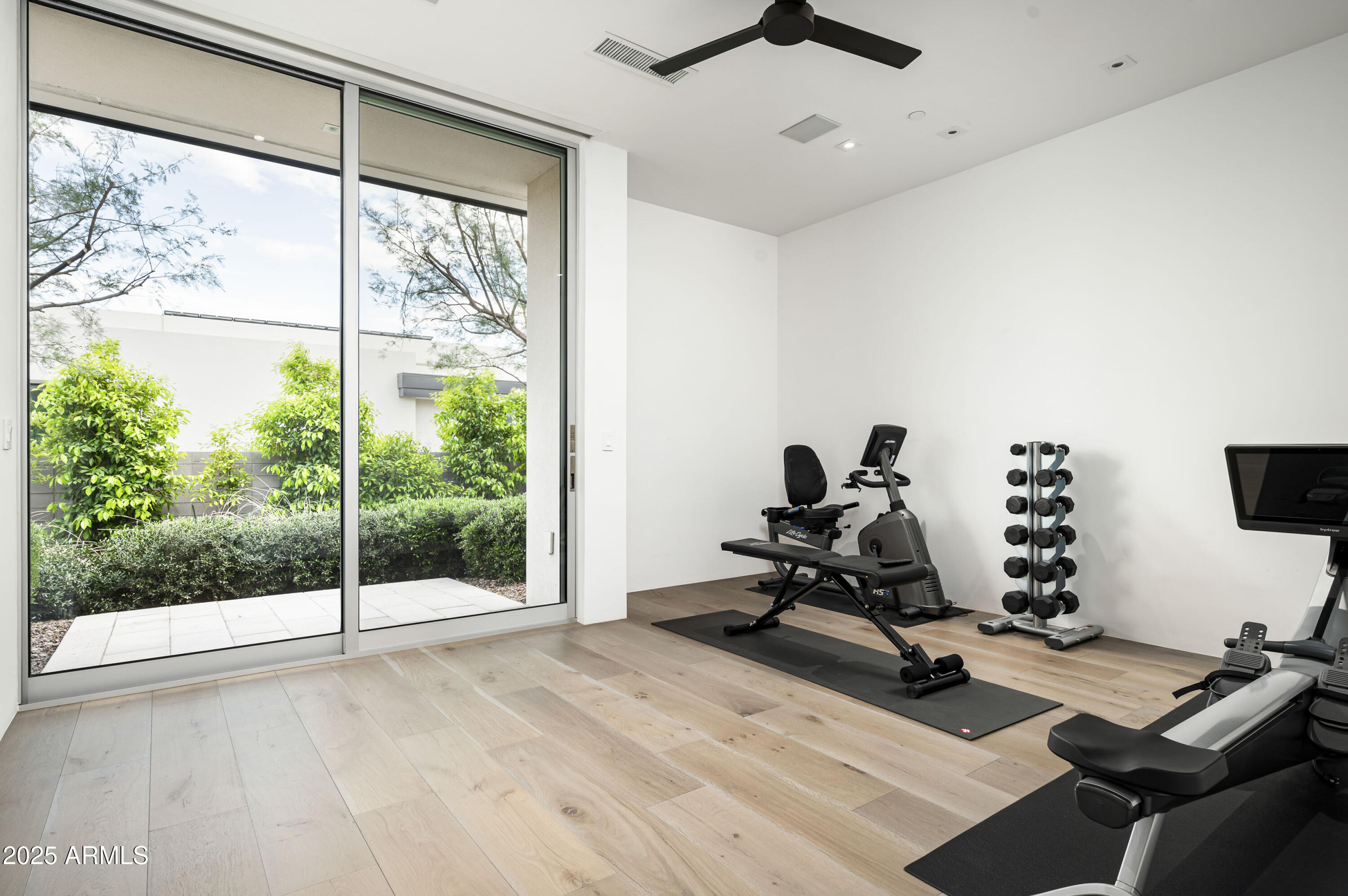 5611 North Wilkinson Road Paradise Valley, AZ 85253 - Photo 20 of 28 Bedroom 2