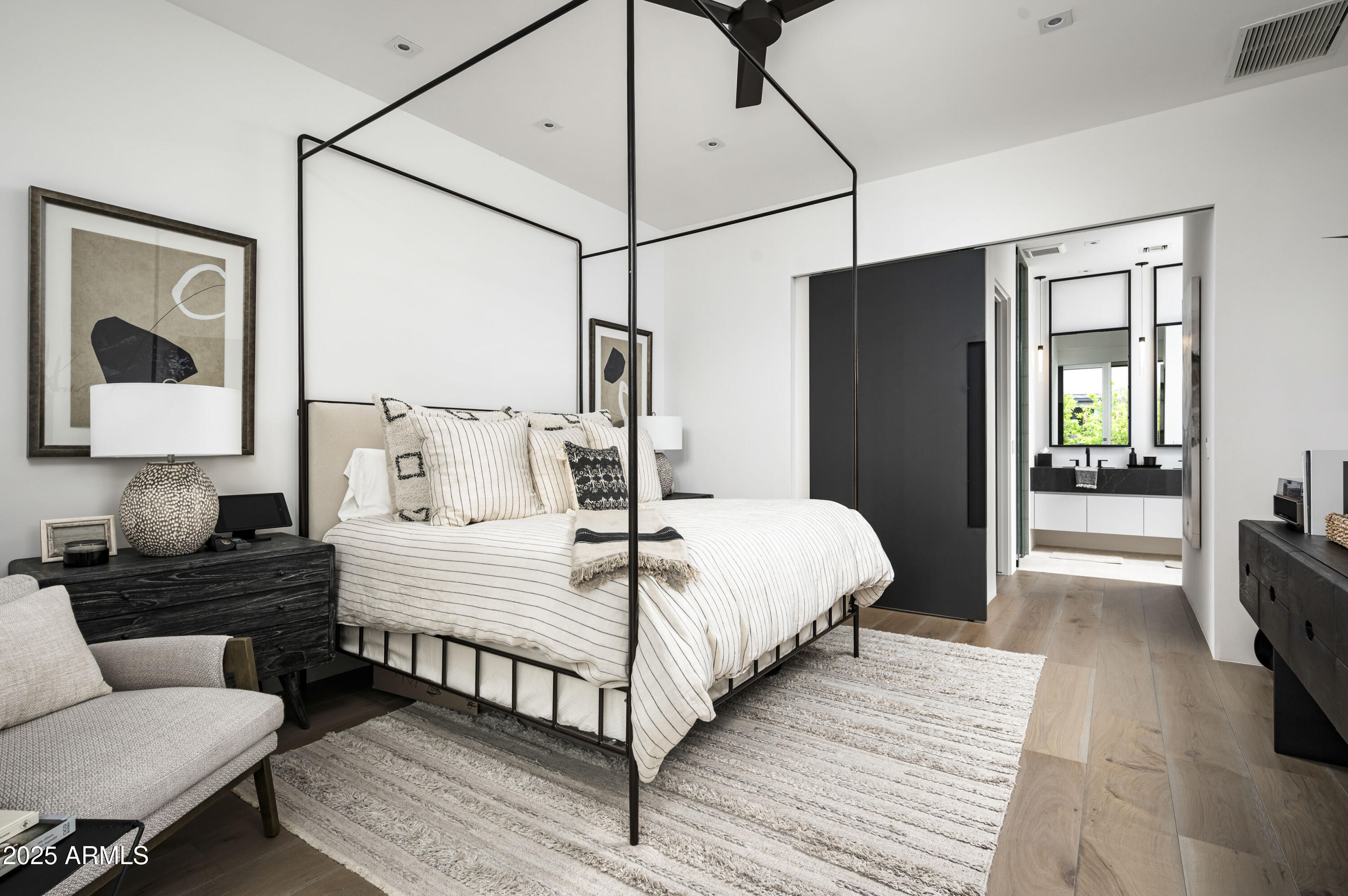 5611 North Wilkinson Road Paradise Valley, AZ 85253 - Photo 23 of 28 Casita Bedroom