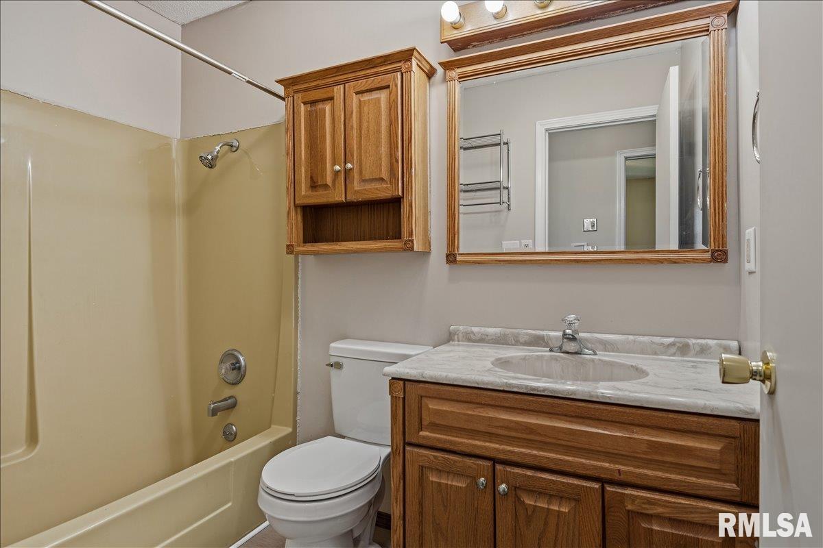 321 Park Street Rochester, IL 62563 - Photo 16 of 35 Gallery Image 16