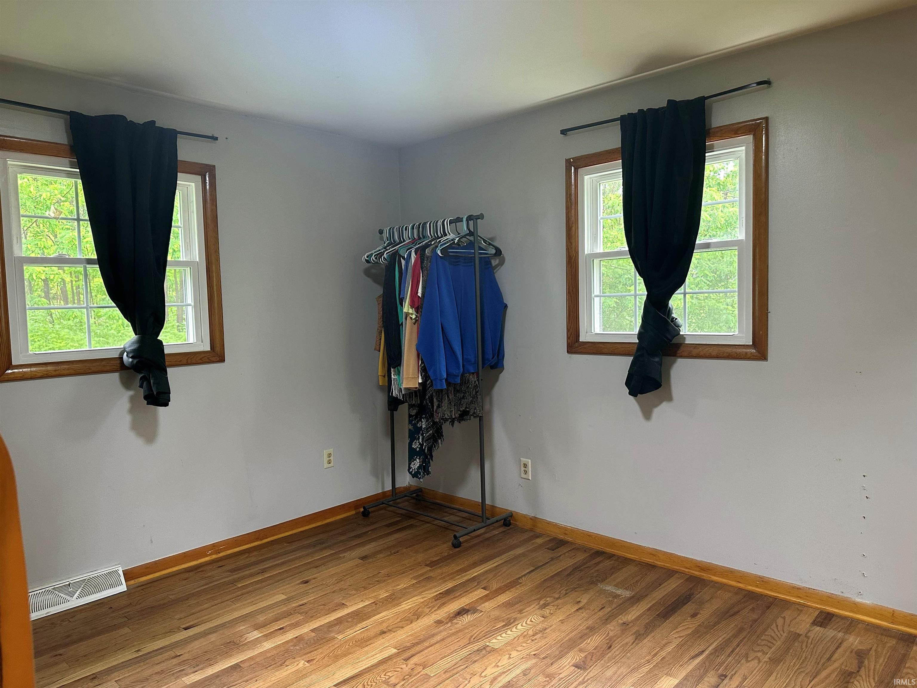 7150 South Strain Ridge Road Bloomington, IN 47401 - Photo 20 of 27