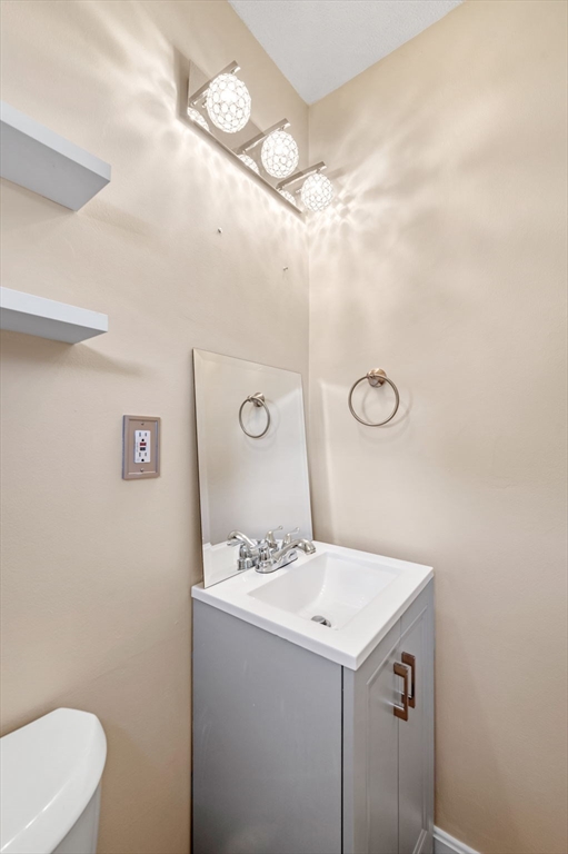 31 Lincoln Park Marblehead, MA 01945 - Photo 16 of 32