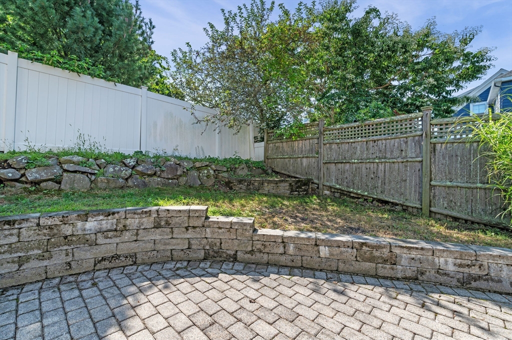 31 Lincoln Park Marblehead, MA 01945 - Photo 31 of 32