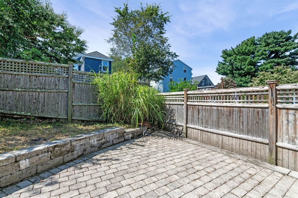 31 Lincoln Park Marblehead, MA 01945 - Photo 32 of 32