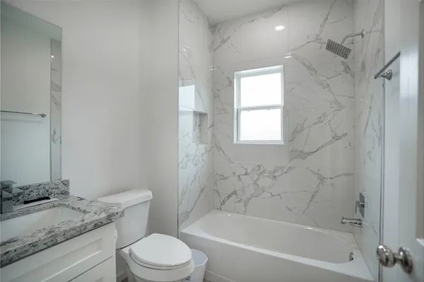 $1,850 | 7914 Laura Koppe Road, Unit A, Houston, TX 77028