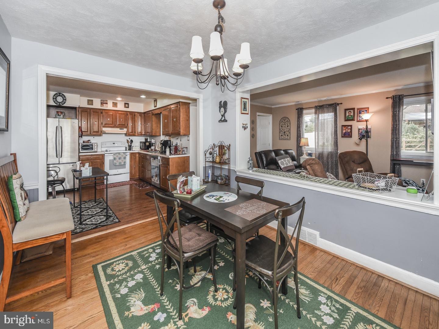 1074 Sorrel Road Huntingdon Valley, PA 19006 - Photo 6 of 22 Gallery Image 6