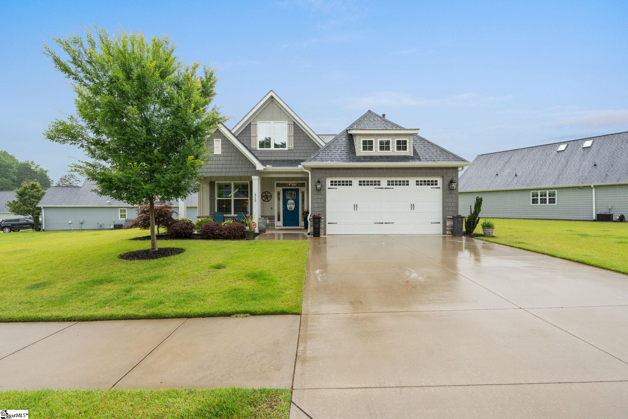 313 Maple Springs Drive Greer, SC 29651 - Photo 3 of 19