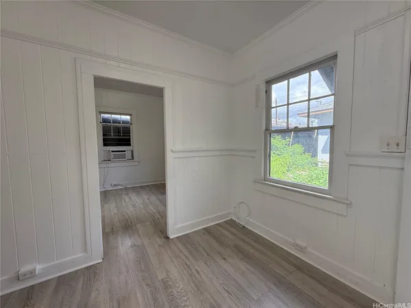 $1,500 | 848 McCully Street, Unit B, Honolulu, HI 96826