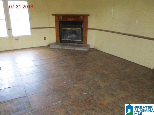 405 Robanna Circle Ohatchee, AL 36271 - Photo 6 of 15