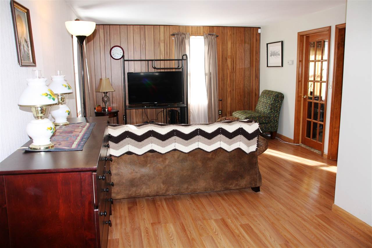 16 Newton Street Proctor, VT 05765 - Photo 3 of 12 Gallery Image 3