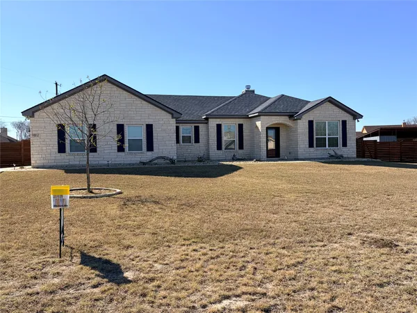 $459,000 | 9812 Southshore Drive, Salado, TX 76571