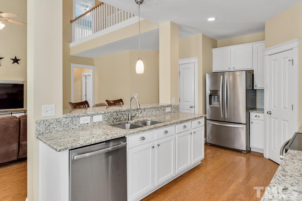 216 Frontgate Drive Cary, NC 27519 - Photo 12 of 30