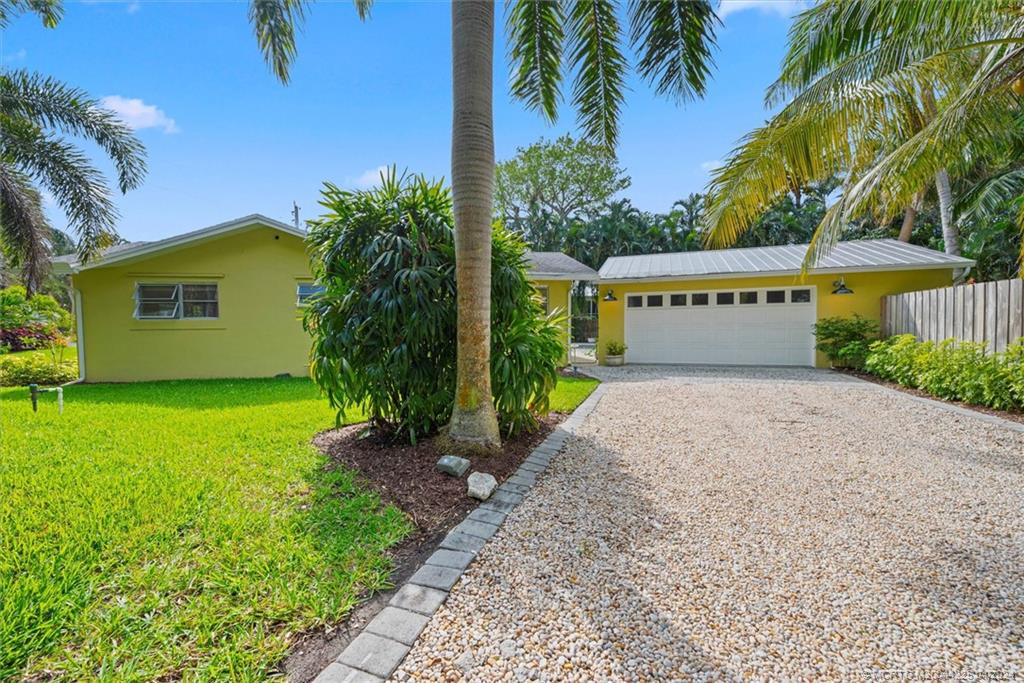 111 South Sewalls Point Road Stuart, FL 34996 - Photo 13 of 60