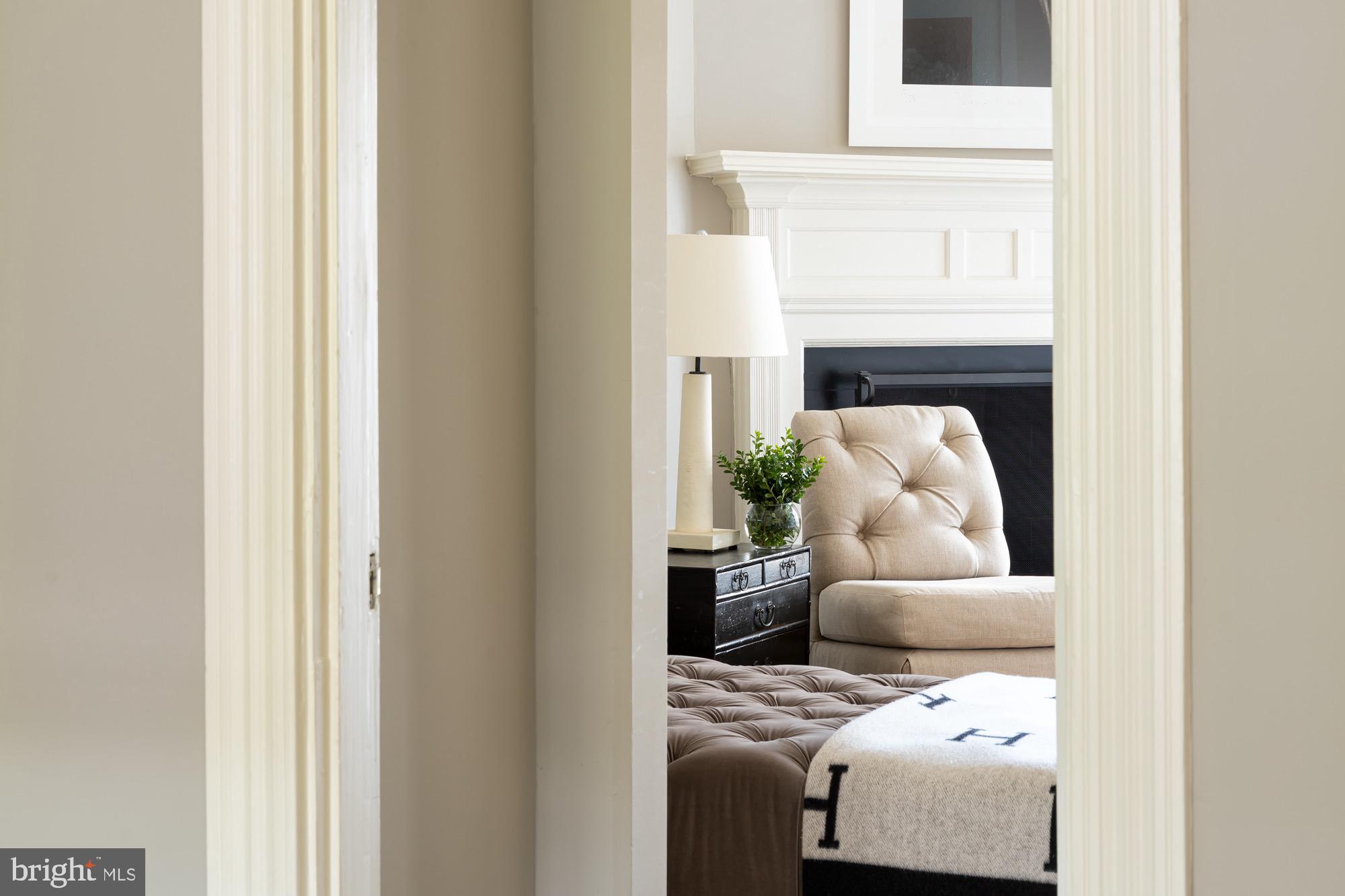 2015 Hillyer Place Northwest Washington, DC 20009 - Photo 16 of 24 Gallery Image 16