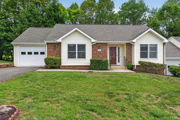 $259,900 | 123 Village Park Court, Lynchburg, VA 24501