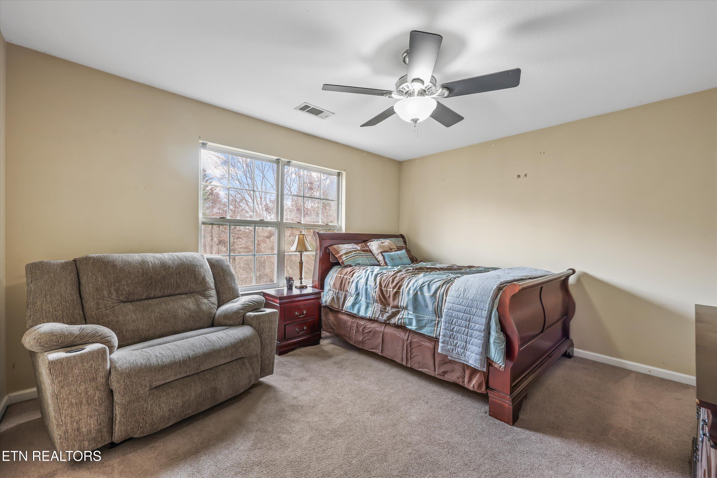901 Heathgate Road Knoxville, TN 37922 - Photo 27 of 45 Bedroom 4