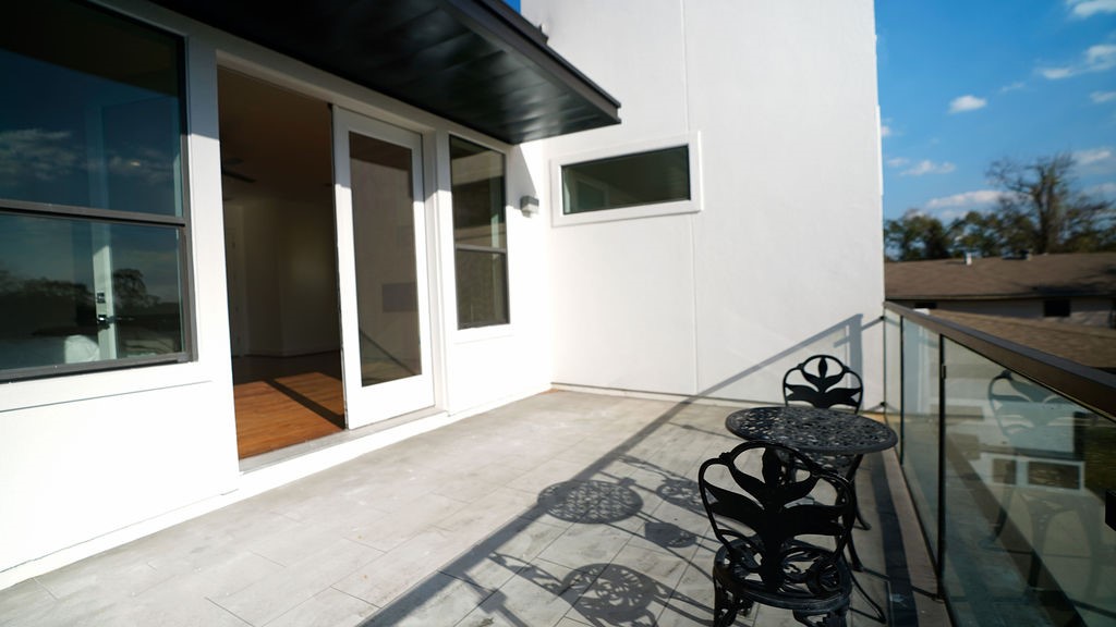3308 North MacGregor Way Houston, TX 77004 - Photo 7 of 46 Balcony view back into the Primary bedroom