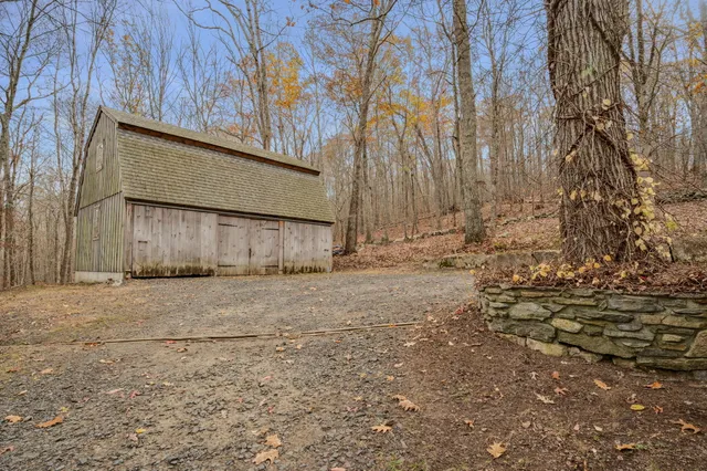 $995,000 | 55 Beaver Brook Road, Lyme, CT 06371