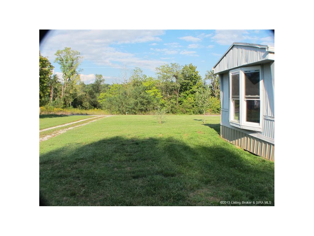 2708 Pfister Road Otisco, IN 47163 - Photo 5 of 23