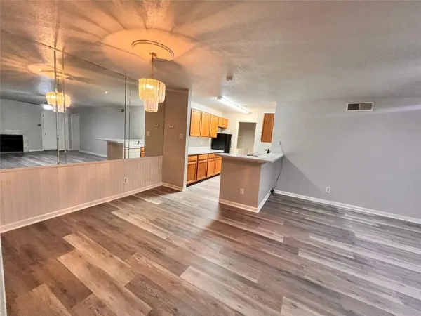 $1,250 | 10661 Braes Bend Drive, Houston, TX 77071