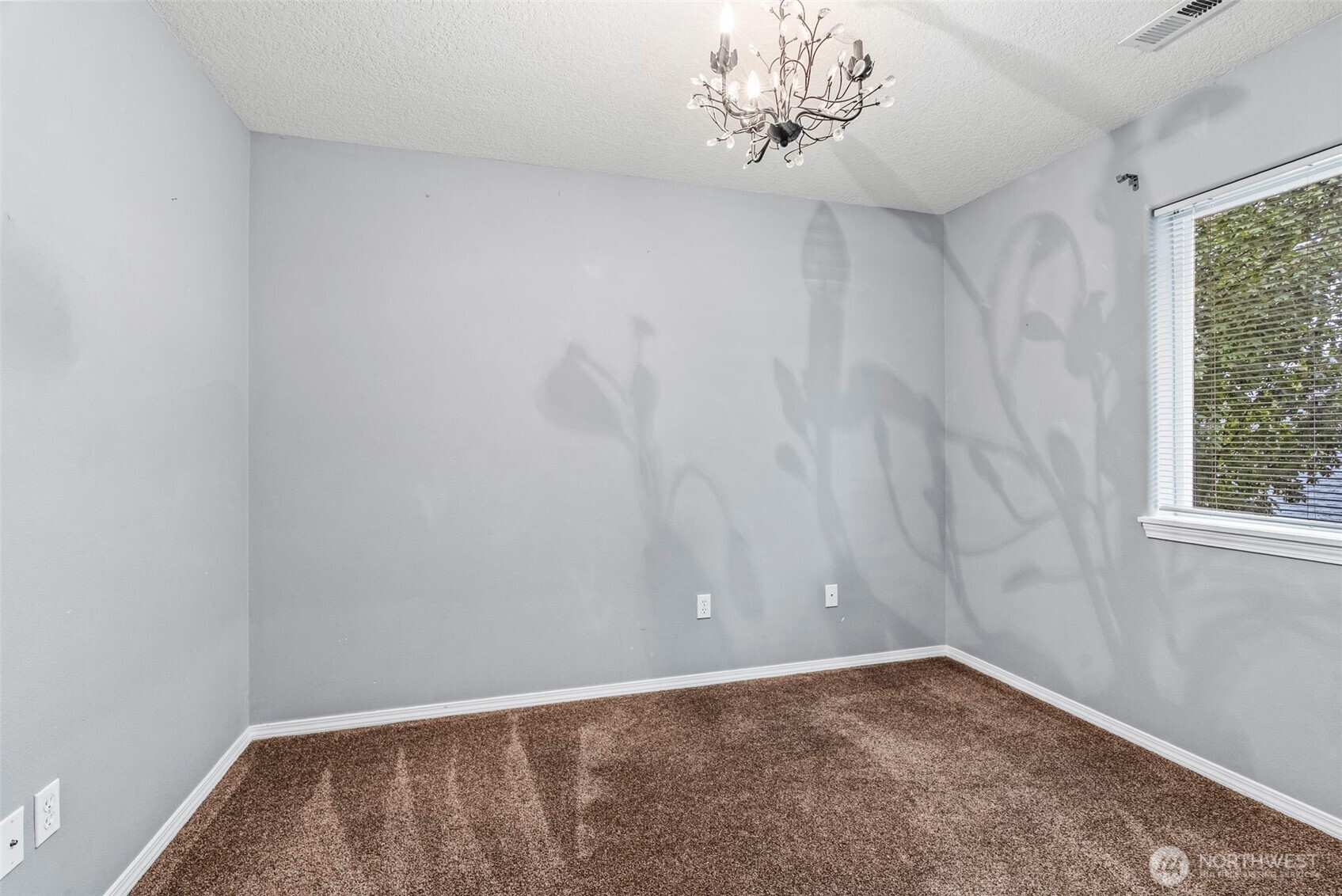 70 Crown Point Road Longview, WA 98632 - Photo 24 of 33 a view of a room with a window