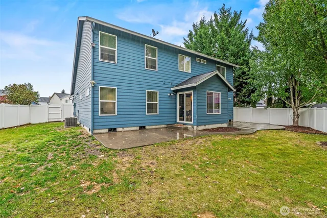 $484,900 | 70 Crown Point Road, Longview, WA 98632