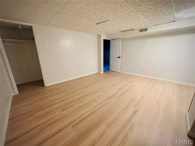 $246,000 | 2555 Guildford Drive, Florissant, MO 63033