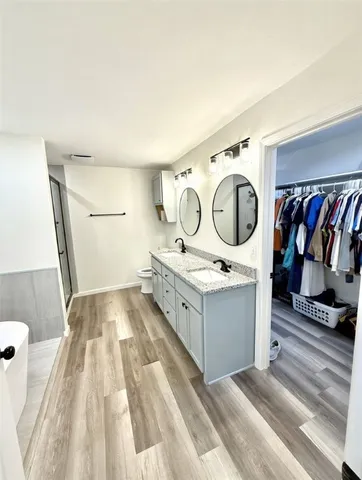 $305,000 | 1704 North Hoover Avenue, Cameron, TX 76520