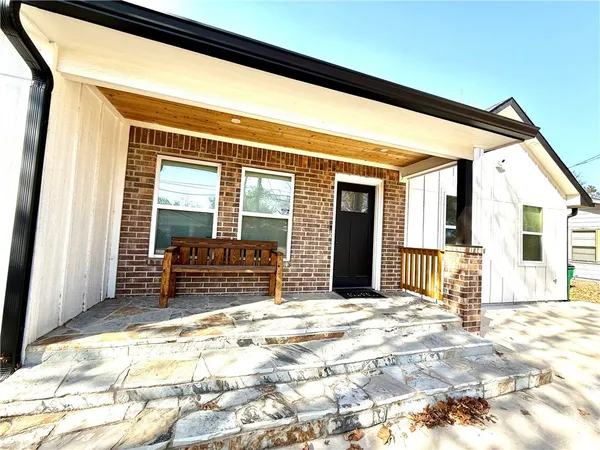 a view of a house with a outdoor space