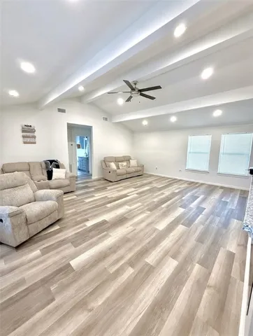 $305,000 | 1704 North Hoover Avenue, Cameron, TX 76520