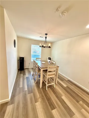 $305,000 | 1704 North Hoover Avenue, Cameron, TX 76520