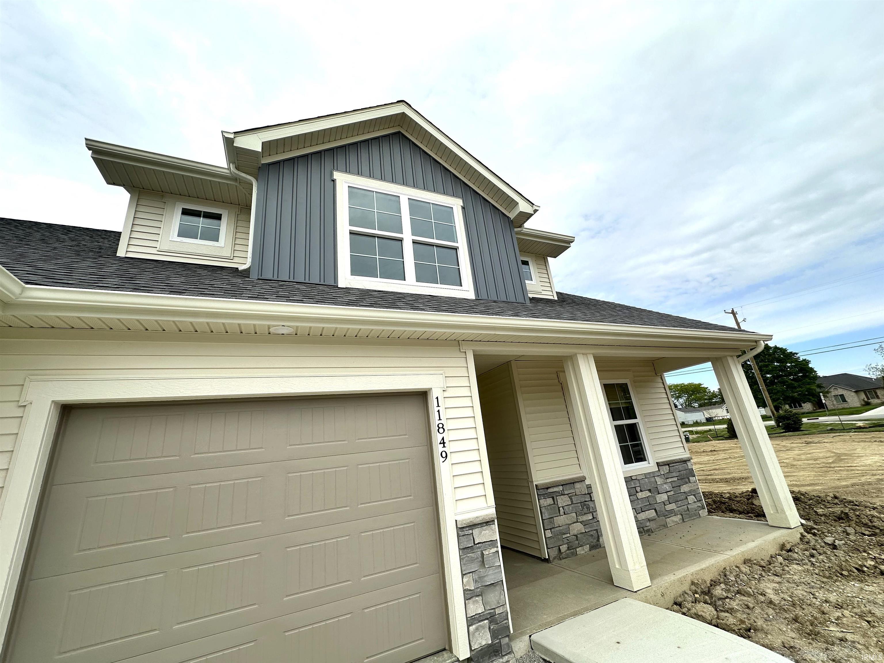 11849 Flatrock Road Fort Wayne, IN 46845 - Photo 2 of 20