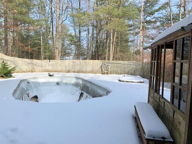 2864 Holiday Pines Road Traverse City, MI 49686 - Photo 29 of 31 1896730-28.JPG