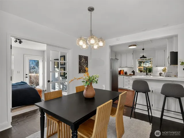 $700,000 | 8859 20th Avenue Southwest, Seattle, WA 98106