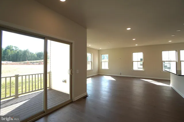 $4,100 | 612 America Drive, Horsham, PA 19044