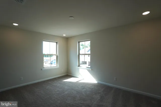 $4,100 | 612 America Drive, Horsham, PA 19044