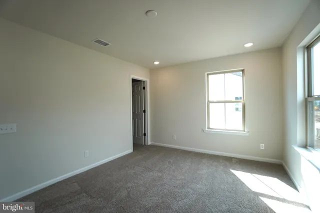 $4,100 | 612 America Drive, Horsham, PA 19044