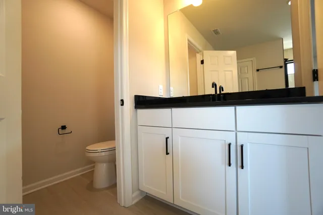 $4,100 | 612 America Drive, Horsham, PA 19044