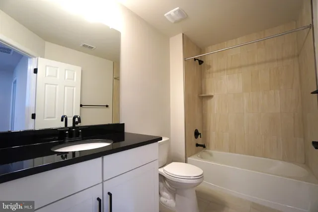 $4,100 | 612 America Drive, Horsham, PA 19044