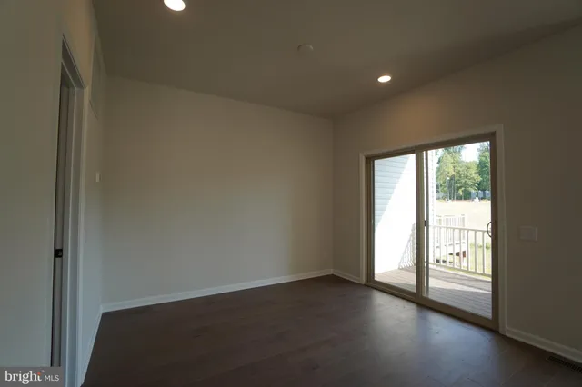 $4,100 | 612 America Drive, Horsham, PA 19044