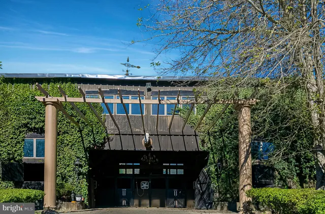 $11,200,000 | 1610 Delaplane Grade Road, Upperville, VA 20184