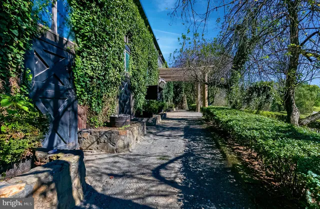 $11,200,000 | 1610 Delaplane Grade Road, Upperville, VA 20184