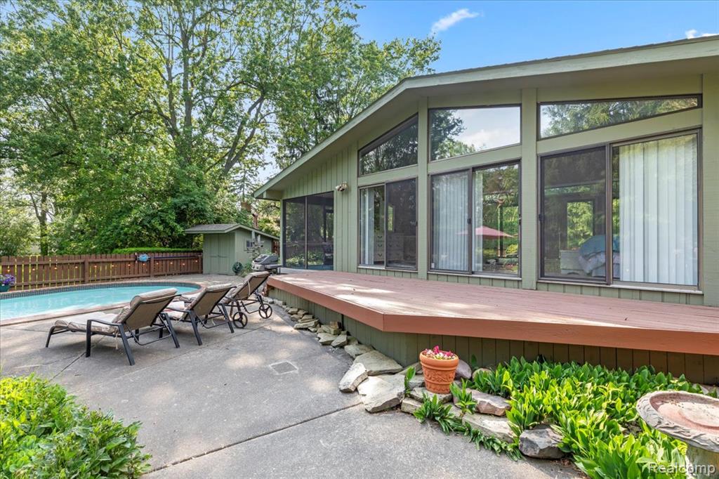 2689 Roseview Drive Rochester Hills, MI 48306 - Photo 50 of 74