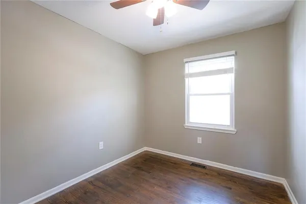 $315,000 | 9918 Countryside Road, Lenexa, KS 66215