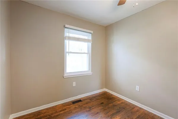 $315,000 | 9918 Countryside Road, Lenexa, KS 66215