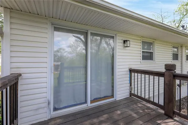 $315,000 | 9918 Countryside Road, Lenexa, KS 66215