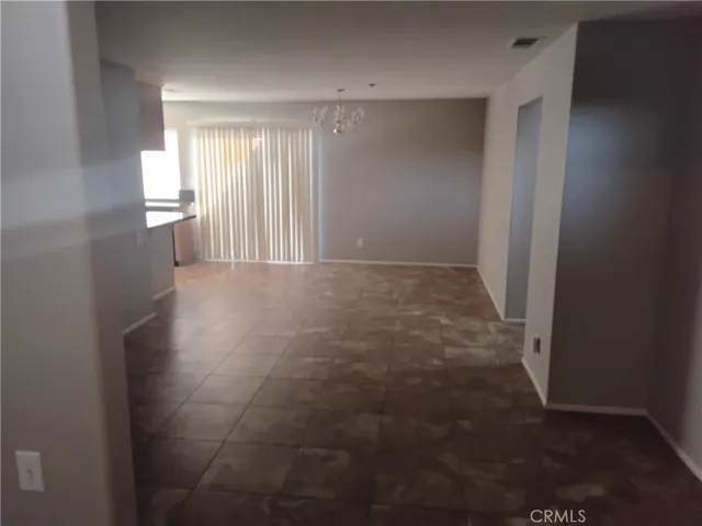 $2,900 | 728 Kelly Lane, Riverside, CA 92501