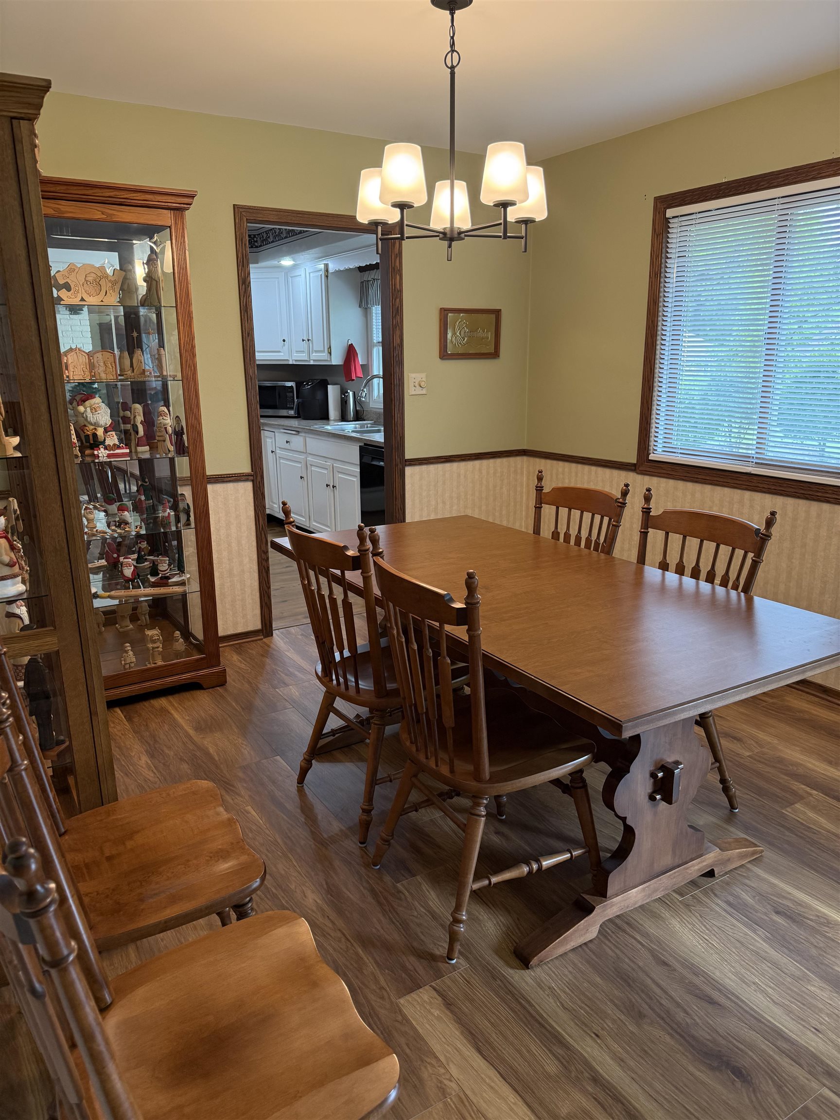 714 Quail Ridge Drive Freeport, IL 61032 - Photo 6 of 25